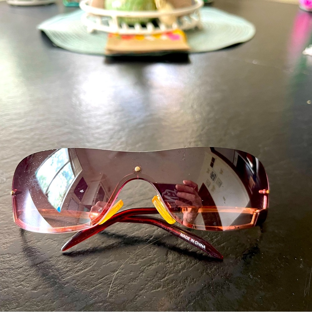 Stylish Oversized Sunglasses